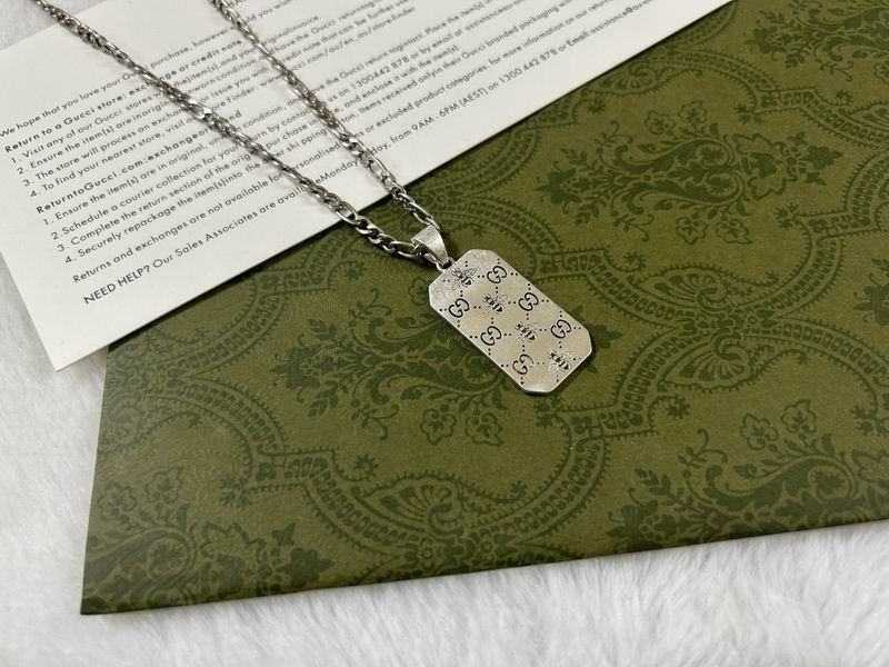 Gucci Necklace 06yxs86